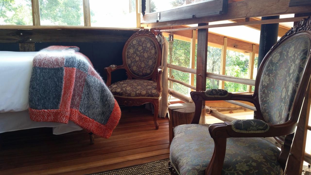 Boutique Vintage Forest Cabin Стормсривер Экстерьер фото